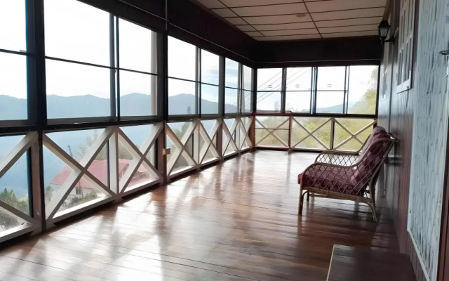 Strawberry Garden Hotel