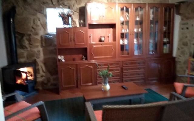 House With 2 Bedrooms in Entrimo, With Wonderful Mountain View