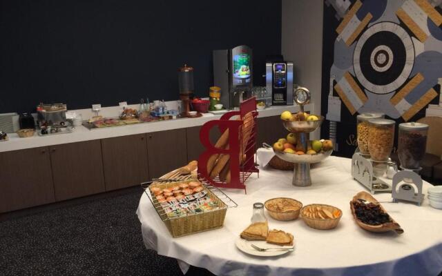 Hostellerie Saint Vincent Beauvais Aéroport