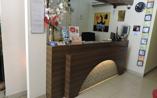 Zodiac Golden Palace Hotel