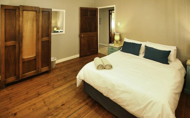 Wightman's Secret Langebaan 8-sleeper
