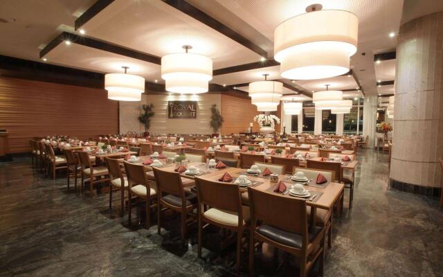 Royal Macaé Palace Hotel