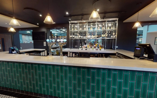 Holiday Inn Milton Keynes - Central by IHG