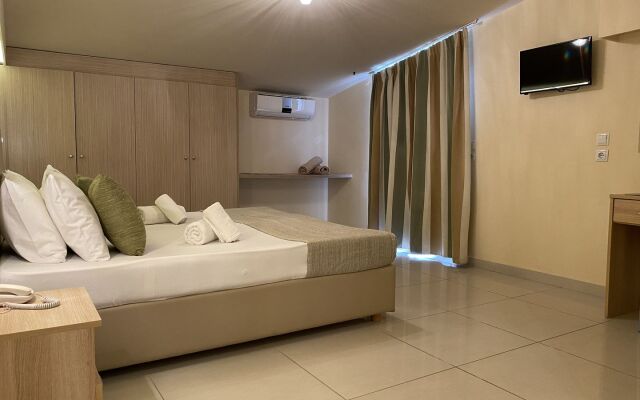 Porto Planos Beach Hotel