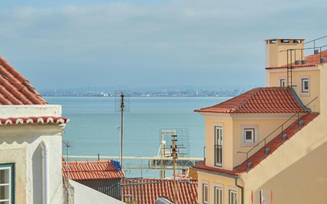 Lisbon Boutique Alfama River 4