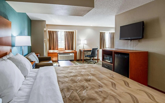 Quality Inn & Suites I-81 Exit 7