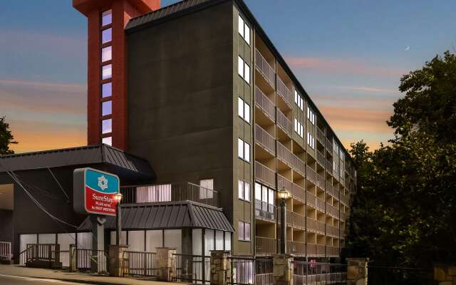 SureStay Plus Hotel by Best Western Gatlinburg