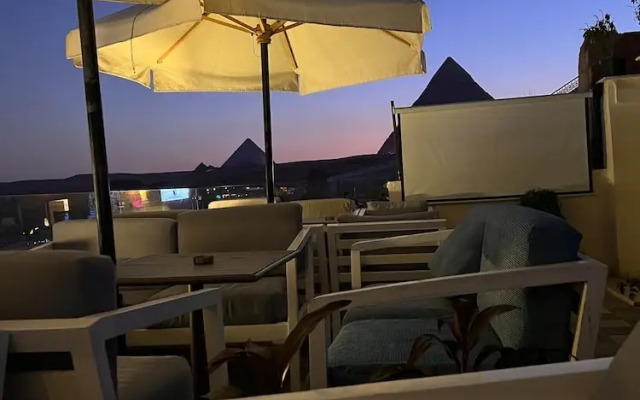 Queen Pyramids View