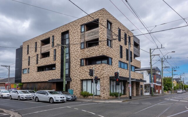 Modern 1 Bedroom Apartment in Brunswick East near CBD