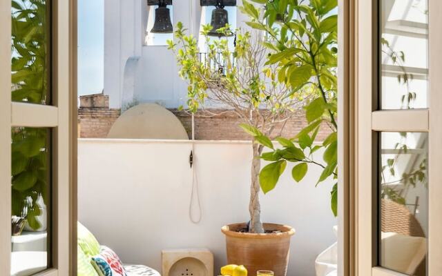 CH Apartments Rooftop Terrace