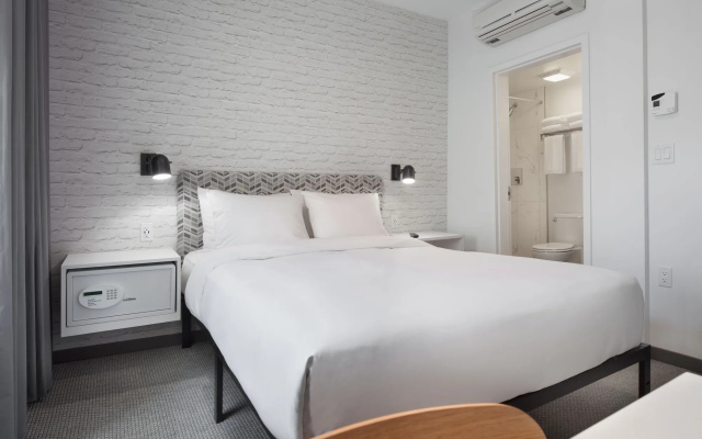 Hotel Hive