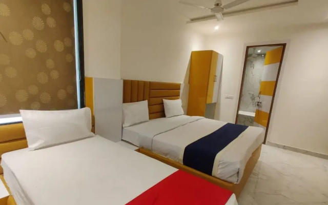 Hotel Ravi Palace