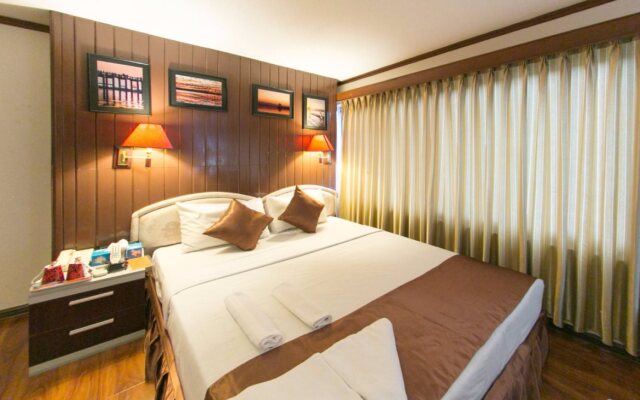 Orchid Hotel