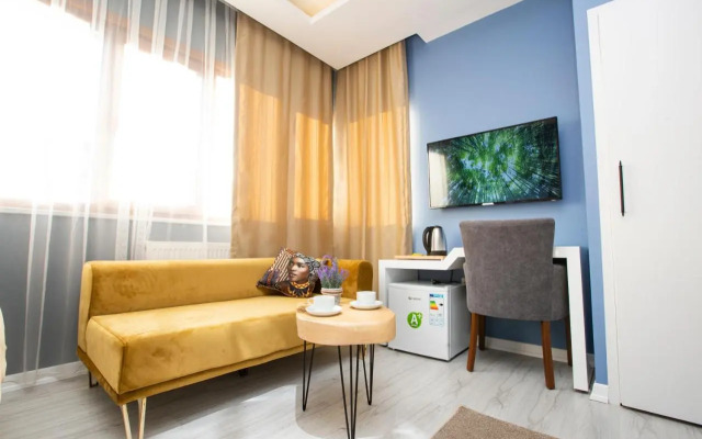 Alemeyn The Taksim Leons Hotel Cafe & Spa