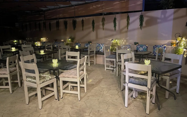 Hotel Kourkoumelata