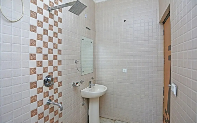 OYO 9720 Home Stay Virat Residency