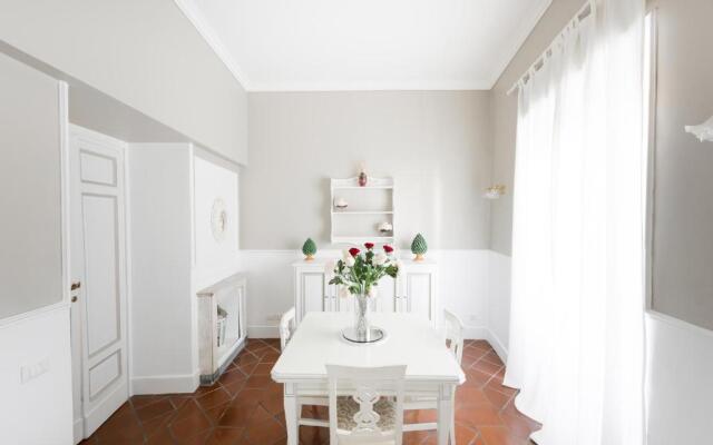 Pantheon Luxury House