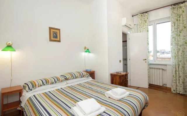 Vatican - WR Apartments
