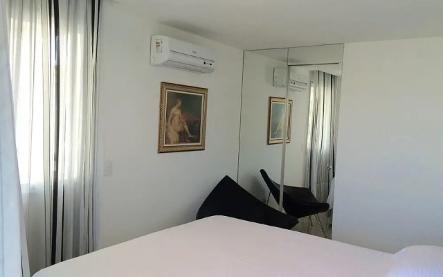 Apartamento Meireles Beira Mar