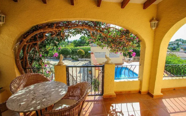 Simon - Pretty Holiday Property with Private Pool in Benissa