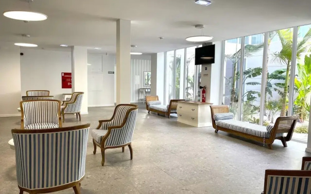 Ocean View Apartments - Ocean View