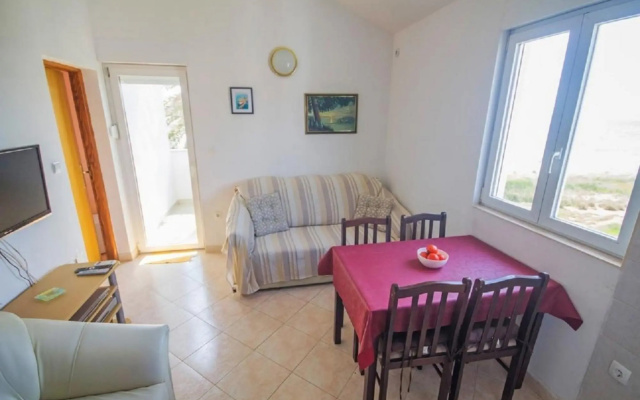 Teo - 8m from the sea & parking - A3 novi(4)