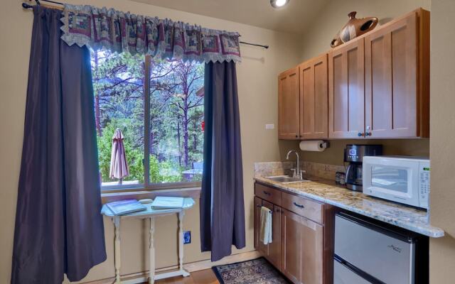 Rocky Mountain Lodge