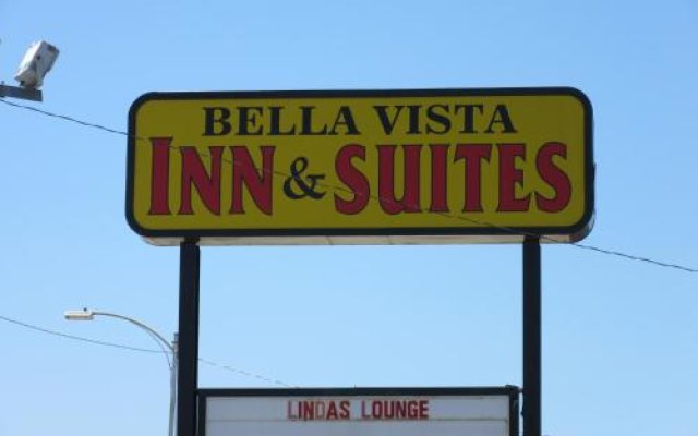 Bella Vista Inn & Suites