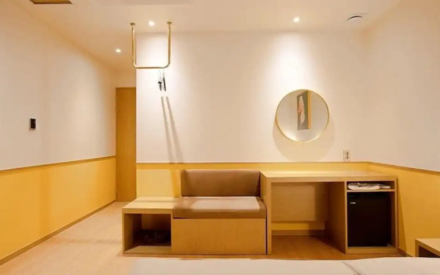 Gumdan Ippda Hotel