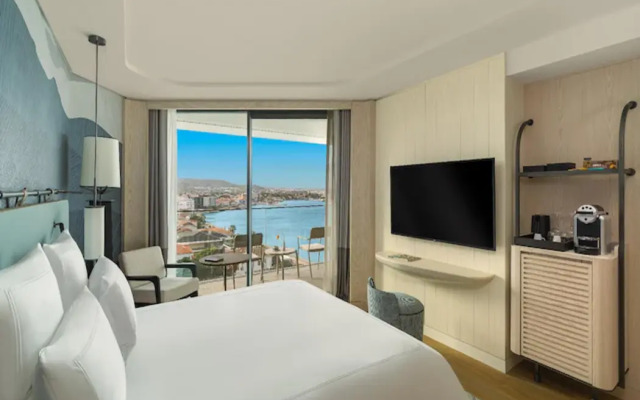 Swissotel Residences Cesme