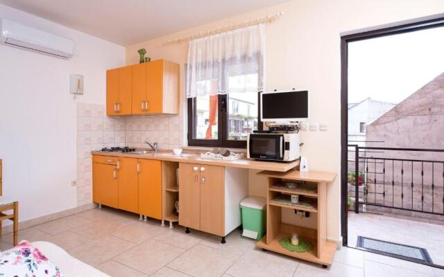 Apartments Gold - 300m from beach