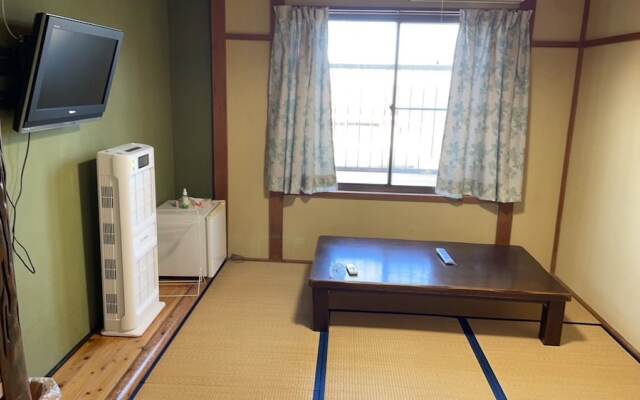 manazuru shiosaishinkan