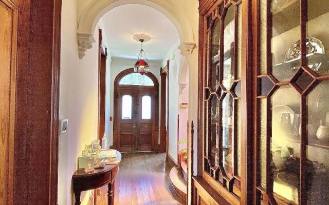 Coppersmith Inn B&B
