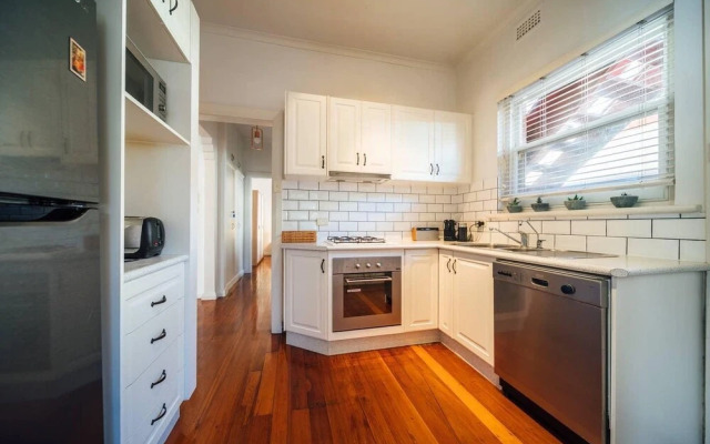 Masterpiece on Moseley-art Deco Luxury - Beach - Wifi