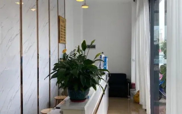 Yicheng Holiday Hotel (Haikou Wanda Plaza)