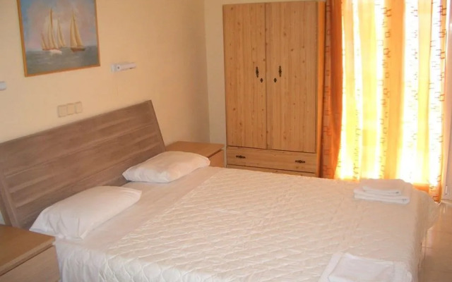 Hercules Sea Front Studios