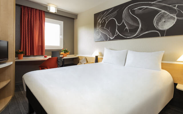 ibis Tours Nord