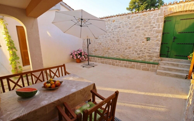 Josa - 350 m From sea - A1