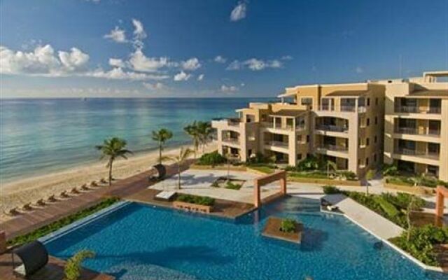 Encanto El Faro Luxury Ocean Front Condo Hotel