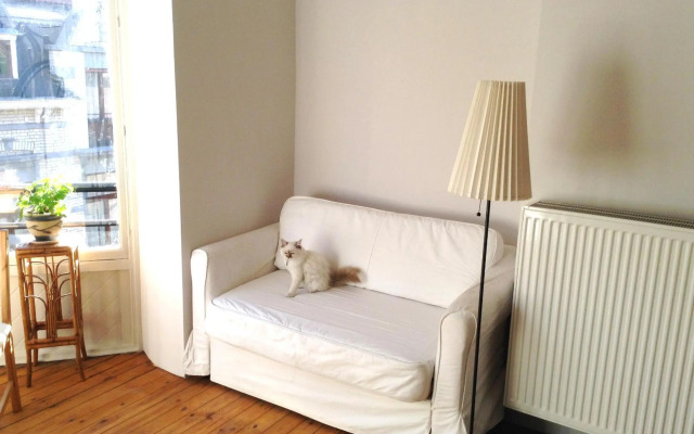 Art Nouveau Floral (1904)