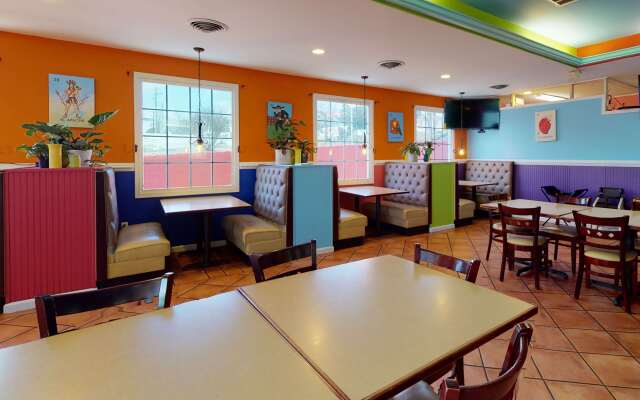 Ramada by Wyndham Strasburg/Shenandoah Valley