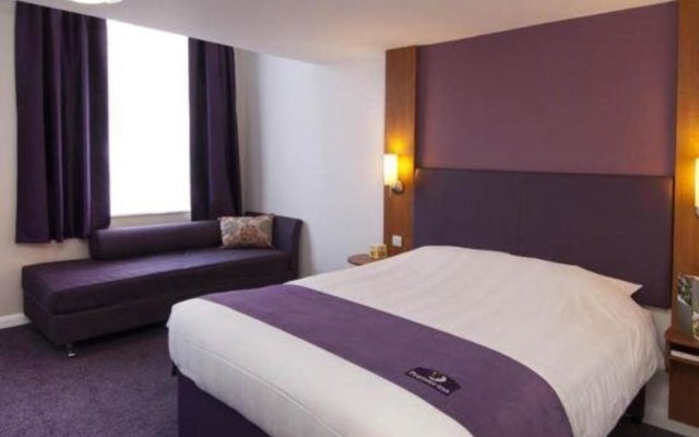 Premier Inn Thurrock West