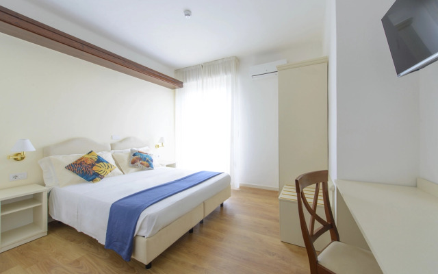 Palace Hotel Domus Mea