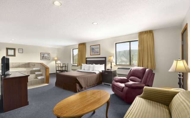 Super 8 by Wyndham Williams Lake BC