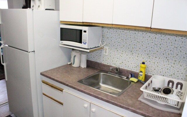 Adib Apartments - 150 Young St, Unit 4 (Basement)