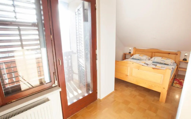 Apartments Bar Lovec