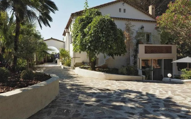 Studio Terra Cotta pres de la plage