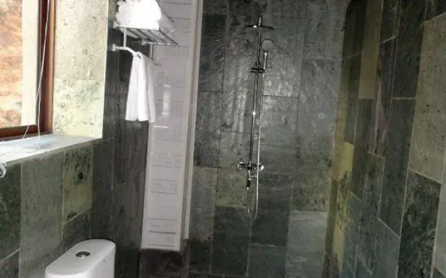 Mengli Shuixiang Seaview Inn