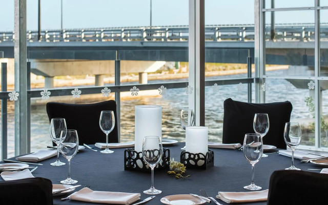 Mercure Sunshine Coast Kawana Waters