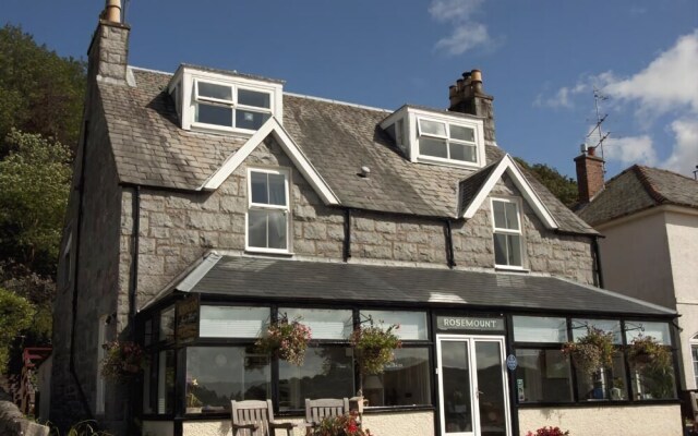Rosemount Guest House